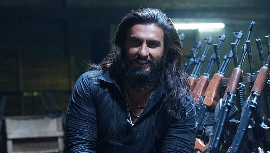 బాక్సాఫీస్ దగ్గరే కాదు..అవార్డుల్లో కూడా ధురంధర్ ప్రభంజనం