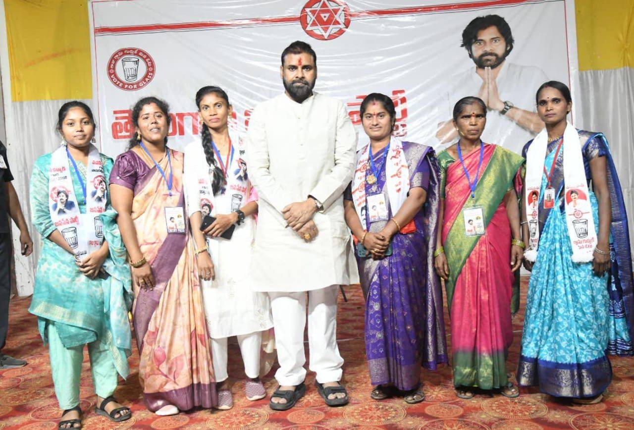 • Deputy Chief Minister of the state Pawan Kalyan at a meeting with the candidates who won the Telangana local body elections
